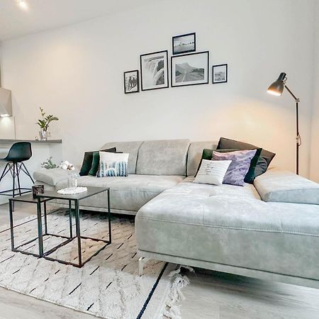 Modernes Trierer Cityloft Mit Grossem Balkon Dış mekan fotoğraf